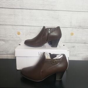 Croft & Barrow Ortholite Eco Grapesoda Brown Leather Boots Womens Sz 6-6.5‎ Med